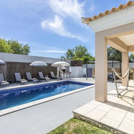 Дом отдыха Maya By Algarve Holidays Алмансил